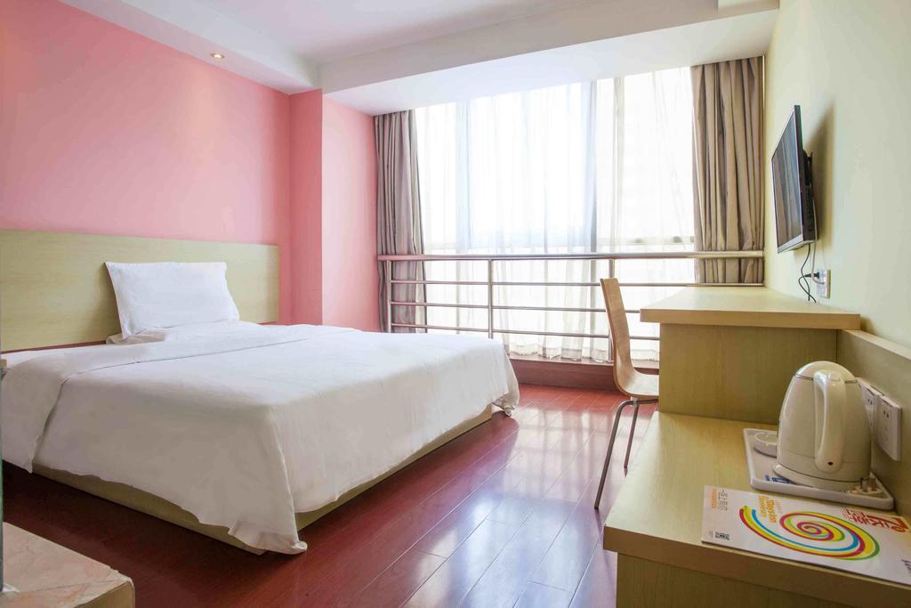 7Days Inn Chongqing Shapingba Pedestrian Street Δωμάτιο φωτογραφία